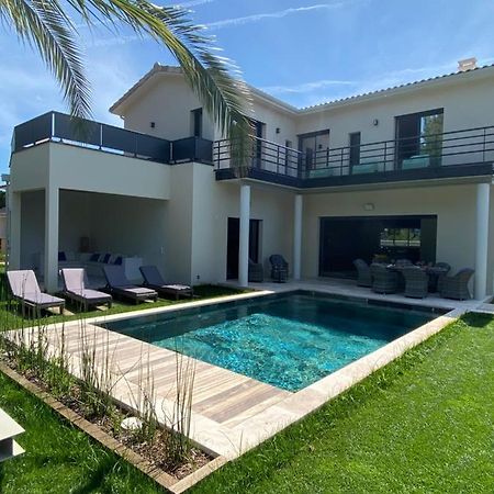 La Villa Des Trois Pins Andernos-les-Bains Exterior foto